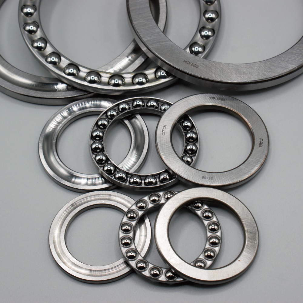 Standard Metric Thrust Bearing. 20mm ID x 35 mm OD x 10 mm Wide