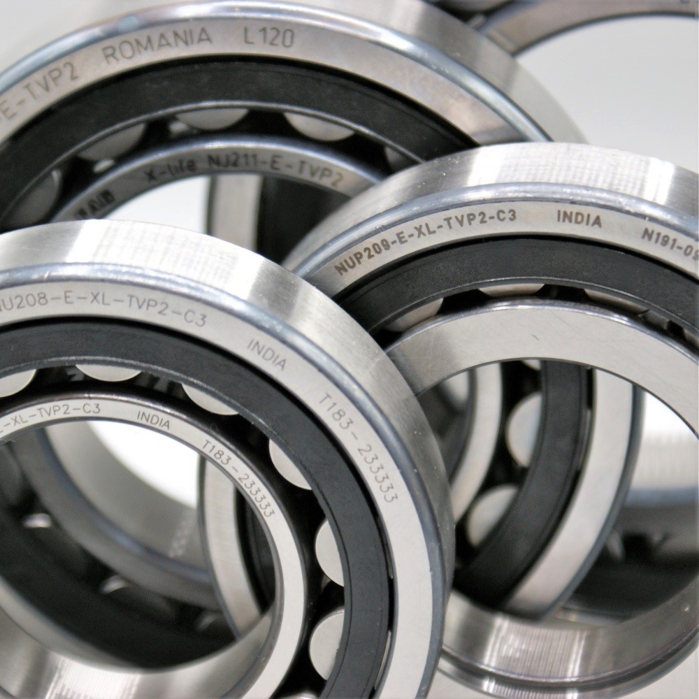 Cylindrical roller bearings, single row 25mm ID x 52mm OD x 15mm Wide