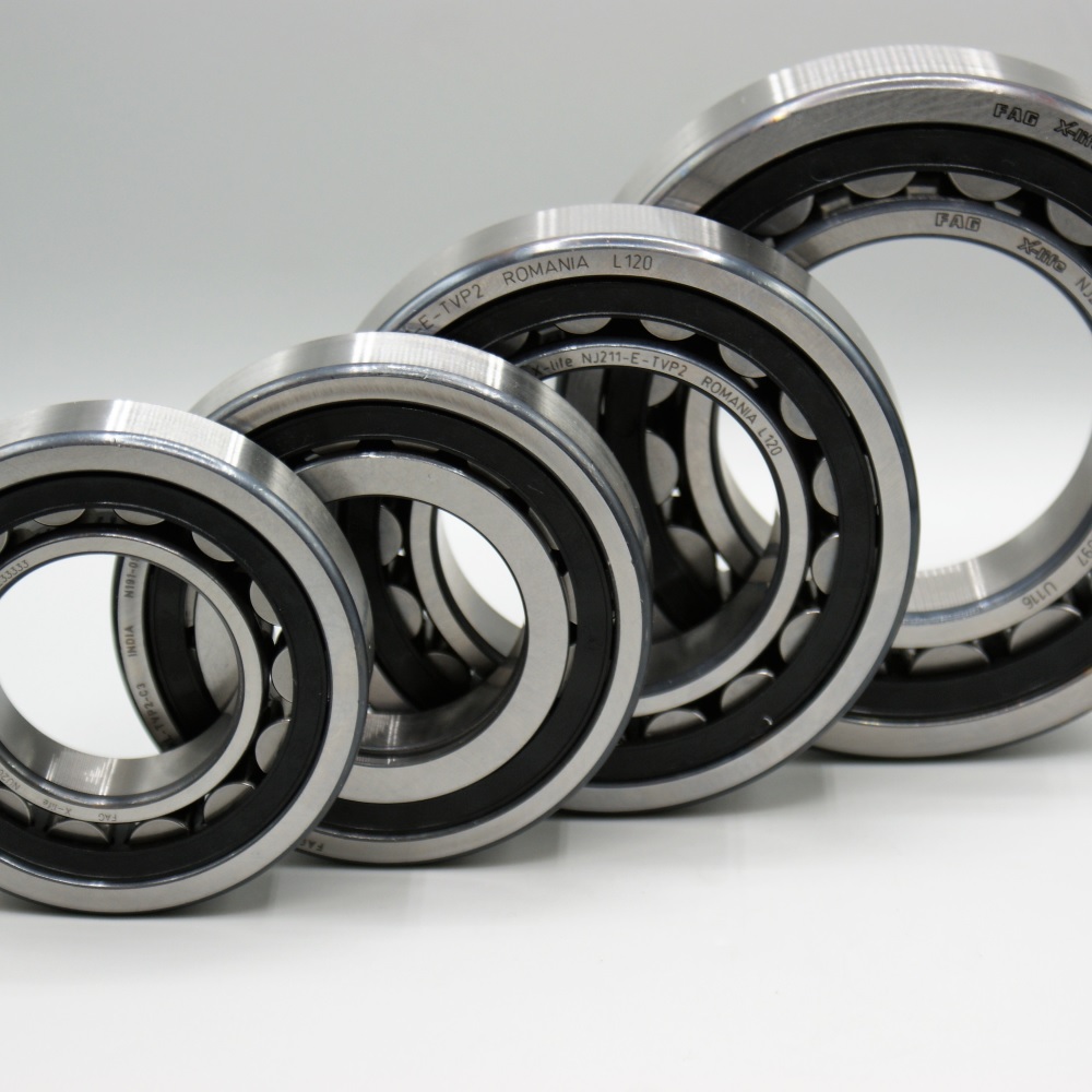 Cylindrical roller bearings, single row 25mm ID x 52mm OD x 15mm Wide