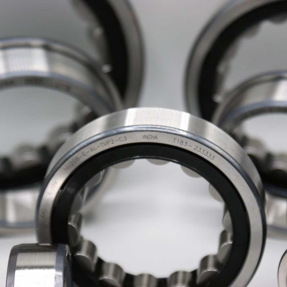 Cylindrical roller bearings, single row 30mm ID x 62mm OD x 16mm Wide