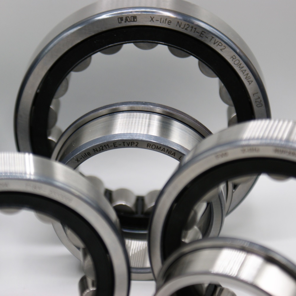 Cylindrical roller bearings, single row 70mm ID x 125mm OD x 24mm Wide