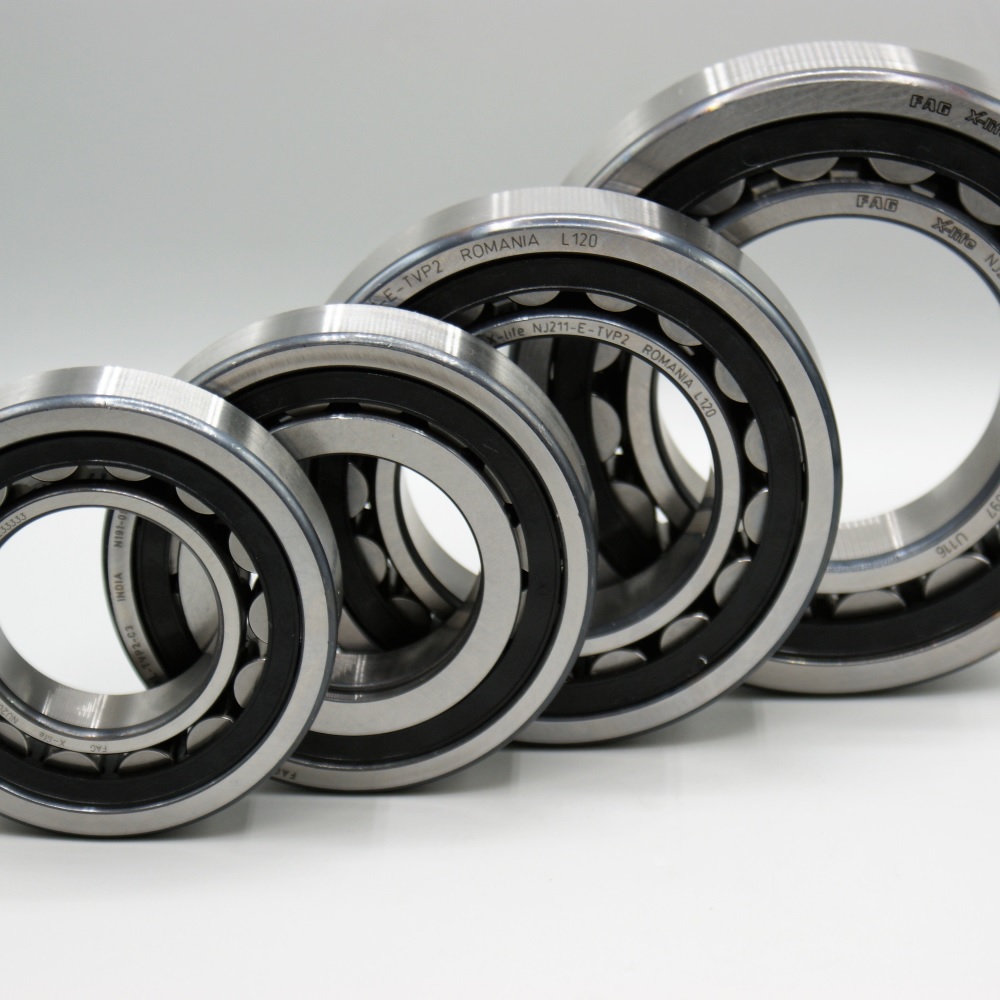 Cylindrical roller bearings, single row 25mm ID x 47mm OD x 12mm Wide