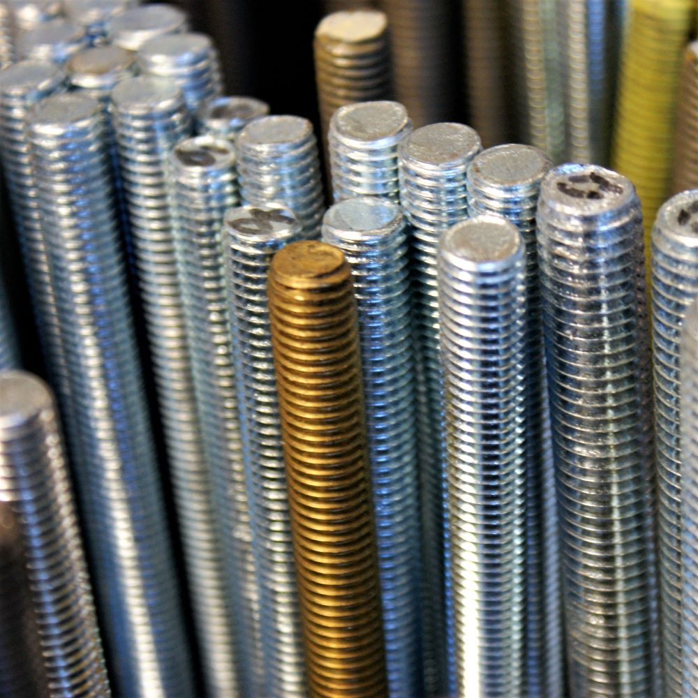 M30 - 1 Meter Long Mild Steel Self Colour Studding