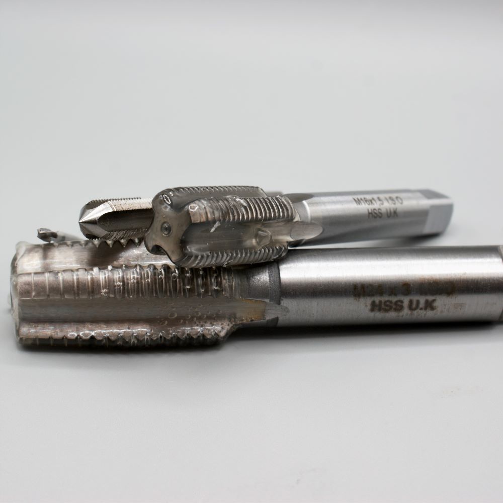M24 X 3.0 STD.PITCH  HAND TAP  (HSS) FIRST TAPER