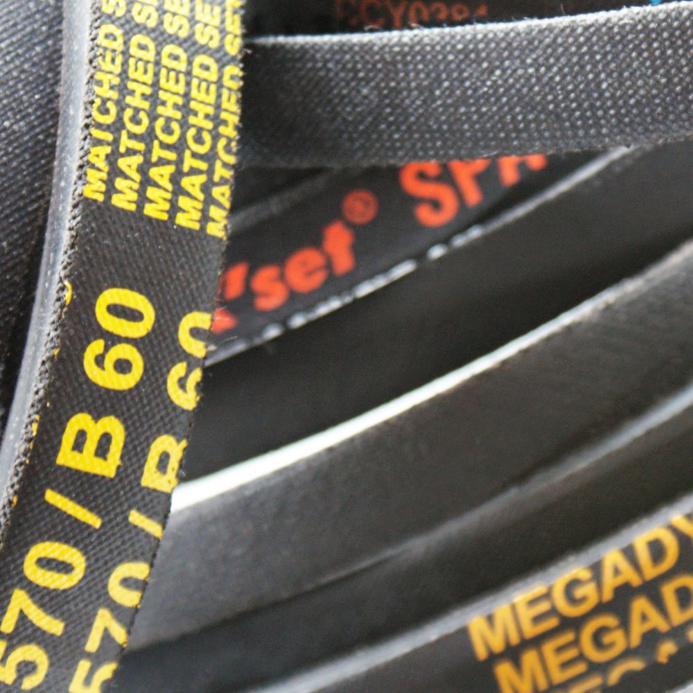 V-Belt - B100  Pitch Length 2583 mm Inside Length 2540mm Outside Length 2609mm