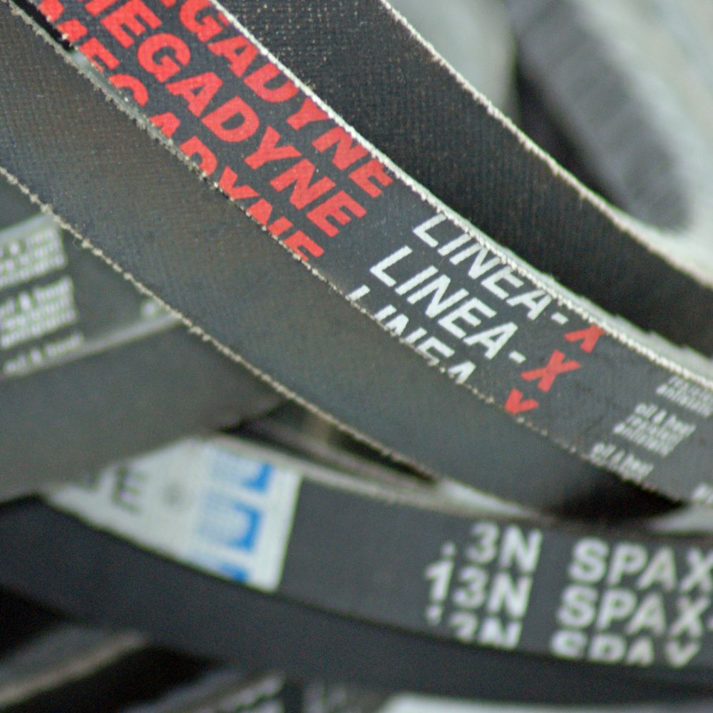 XPA0907 Raw Edge Cogged Pitch Length 907mm Inside Length 868mm