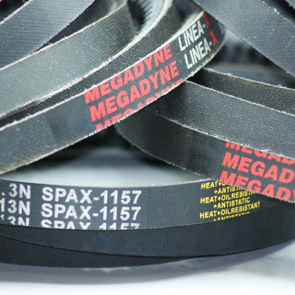 XPA1232 Raw Edge Cogged Pitch Length 1232mm Inside Length 1193mm