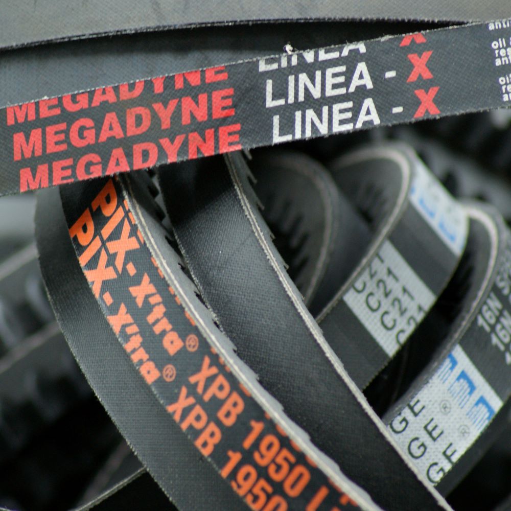 XPB2840 Raw Edge Cogged Pitch Length 2840mm Inside Length 2780mm
